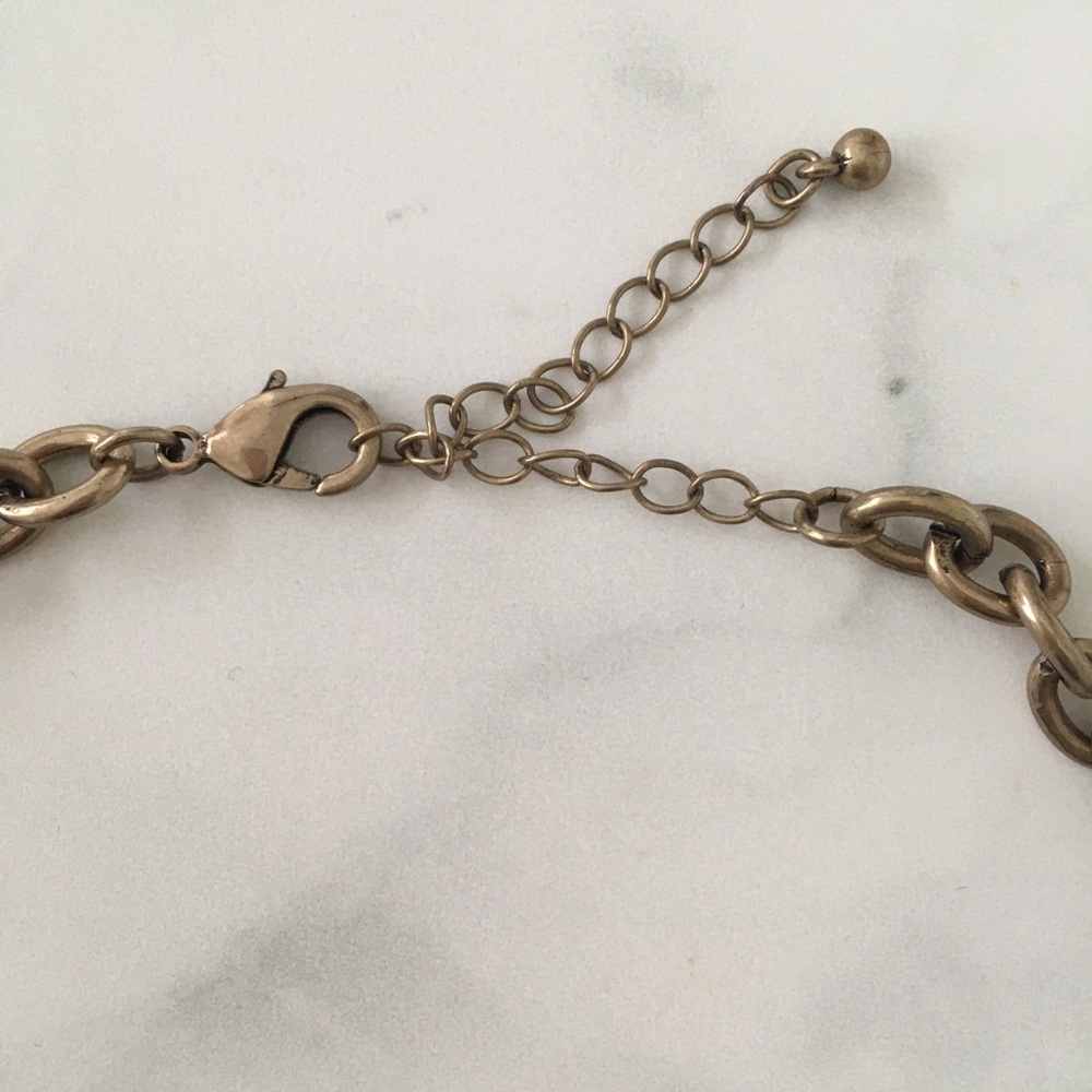 Multi-Colour Necklace - Picture 6 of 6